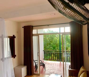 Ella House | Eco Diamond Palace