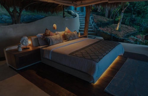 Penebel Cabin | Eco Friendly 1 BR open hut at Jatiluwih, UNESCO Site