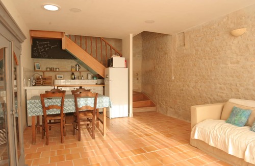 Thaire Apartment | Eco-friendly duplex of 60m2 in a quiet area near the beaches