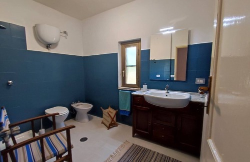 Latina Hostel | Eco House San Michele