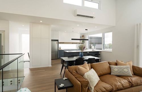 Mount Barker House | Eco-Luxe Retreat - Certified Passive Home