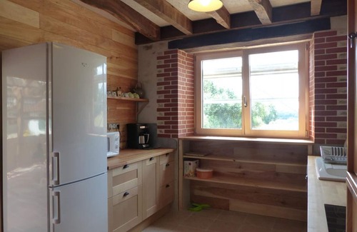 Blomard Cottage | Eco-restored farmhouse with garden, children's games and parking near Néris les Bains