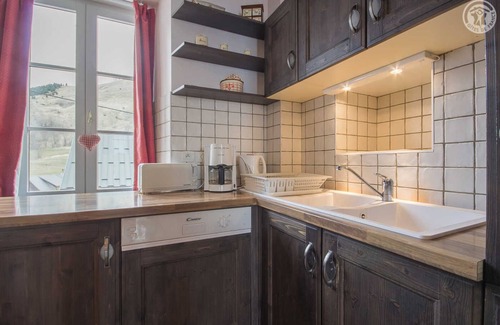 Le Chalmieu House | Ecole du Village Rénovée Situés à 7km des Pistes de ski D'albiez-montrond, Station Village Familiale