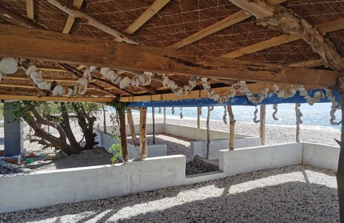 Djiffer Cabin | Ecolodge GNILMAN