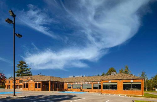 Deschambault-Grondines Cabin | Econo Lodge