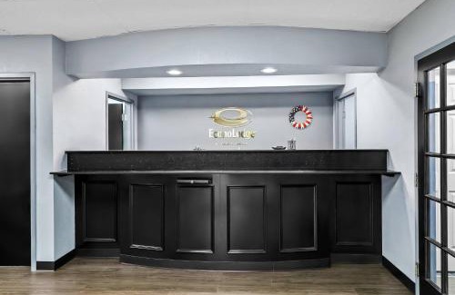 Elberton Cabin | Econo Lodge Elberton