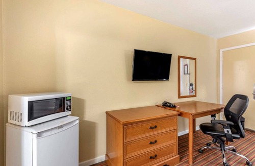 Erlanger Hotel | Econo Lodge Erlanger - Cincinnati Airport
