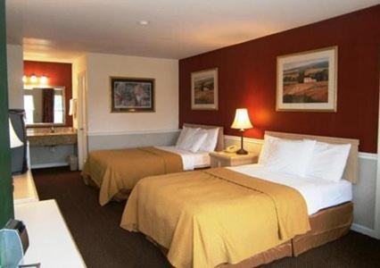 Princess Anne Cabin | Econo Lodge Princess Anne