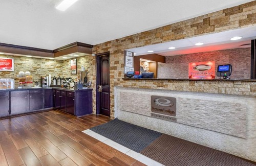 Rock Hill Cabin | Econo Lodge Rock Hill Northeast