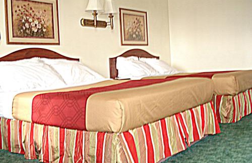 Salina Cabin | Econo Lodge Salina Scenic Route 89 & I-70