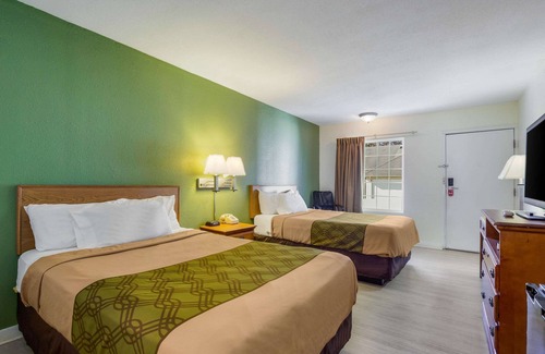 Corbin Hotel | Econo Lodge