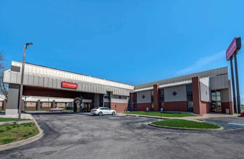 Lafayette Cabin | Econo Lodge