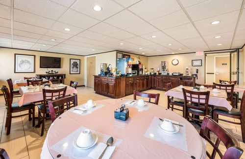 Quakertown Hotel | Econo Lodge