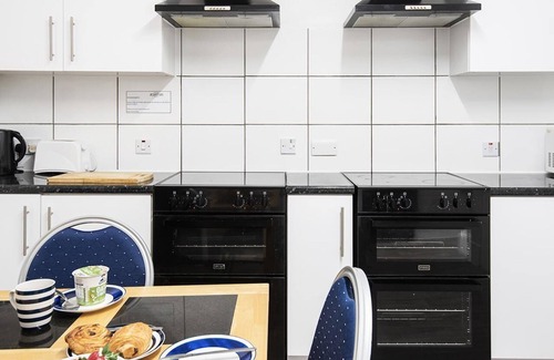 Taunton Apartment | Economy Apartment Ground Floor at Royal Ashton