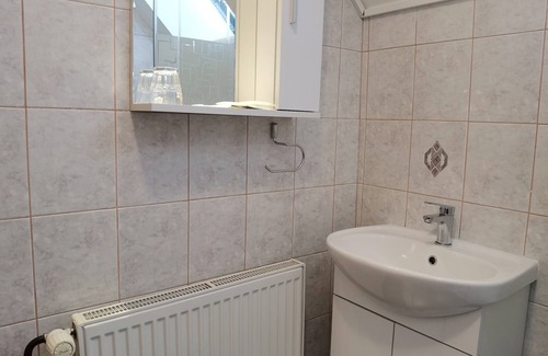 Gornji Grad House | Economy double or twin room 21