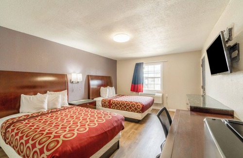 Lamesa Hotel | Economy Inn By OYO, Lamesa TX