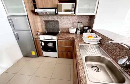 El Arenal Apartment | Ecuabook Departamento Familiar balcon vista Mar y Playa 305