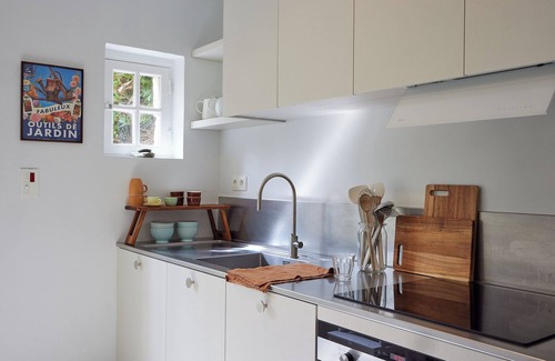 Eculleville Cottage | Eculleville: Nice cottage close to the sea