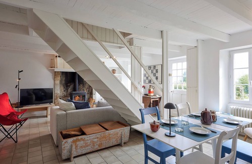 Eculleville Cottage | Eculleville: Nice cottage close to the sea
