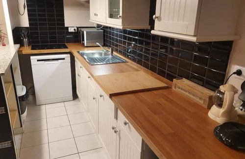 Les Serres - Vivier Apartment | Ecully, Appartement au Calme de 50m²
