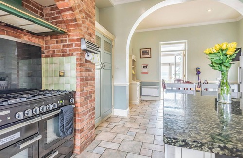 Kingswood Cottage | Edderton Hall Country House
