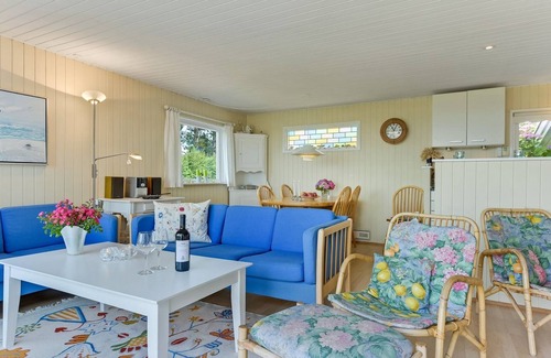 Fej House | "Eddy" - 50m from the sea by Interhome