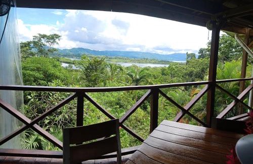 Tierra Oscura Bed & Breakfast | Eden Jungle Lodge