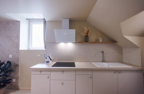 Republique Apartment | Eden Room - Luxury, Balneo & Sauna