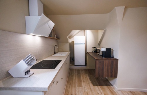 Republique Apartment | Eden Room - Luxury, Balneo & Sauna