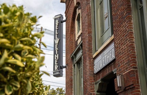 Tyler Park House | Edenside Suite 102 at The Bellwether Hotel