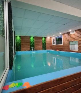 Mercado de la Ciudad Apartment | Edificio Brown