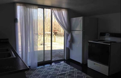 Lexington Apartment | ‘Edith’ Carriage House Getaway - Hamburg/I-75!