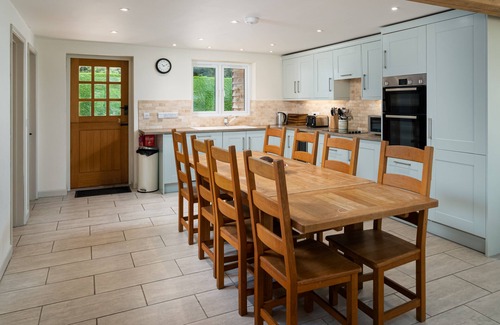 Petersfield Cottage | Edward's Cottage - Beautiful Family Property in Rural Hampshire