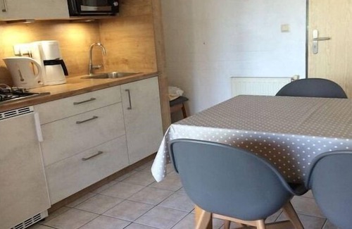 Bruinisse House | Egenolf Comfortable holiday residence