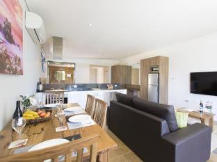 Metricup Resort | Eight Willows Retreat