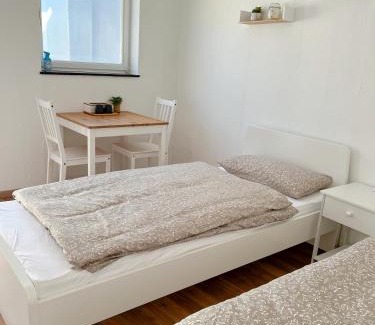 Weilerswist Apartment | Ein Zimmer in Phantasialand Nähe