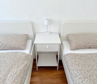 Weilerswist Apartment | Ein Zimmer in Phantasialand Nähe