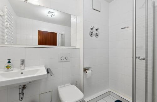 Suedwest Apartment | Eindrucksvolle Zwei-Zimmer-Wohnung mit Balkon und großer Küche