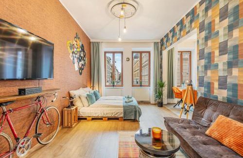 Funfhaus Apartment | Einzigartiges Upcycling DREAM Apt.