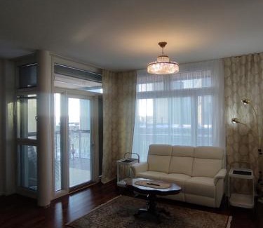 Etelainen District Apartment | Eira Sauna & Terrace Luxe
