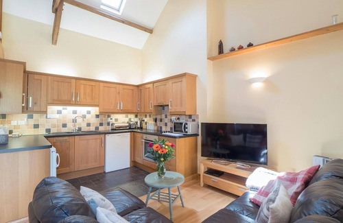 Llanrhystyd Cottage | Eirlys, Aberystwyth - Two Bedroom Cottage, Sleeps 4