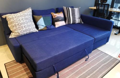 Taman Mutiara Apartment | EkoCheras Balcony City View King Bed Rooftop Pool High Speed Fibre Internet MRT Connection
