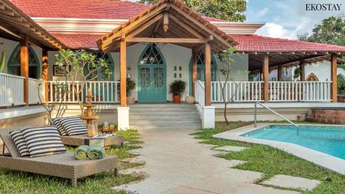 Nerul Villa | EKOSTAY - Blue Tiffany Villa