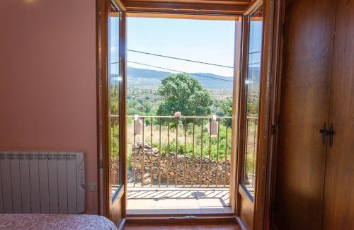 Paredes de Buitrago House | El Bulin de Paredes