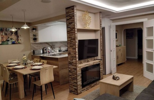 Gijon City Centre Apartment | EL CAPRICHO-LUXURY CENTER+PARKING