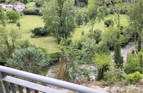 Cillorigo de Liebana House | El Chalet de la Poza - Río, barbacoa, Wifi, zona de trabajo, vistas.