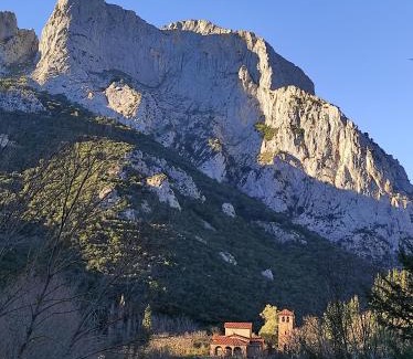 Cillorigo de Liebana House | El Chalet de la Poza - Río, barbacoa, Wifi, zona de trabajo, vistas.