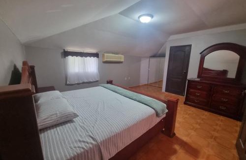Choluteca House | El Eden de la Familia