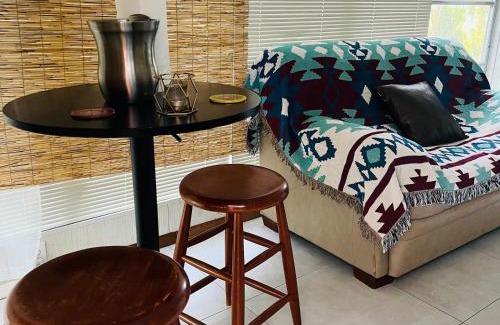 Temple Crest Apartment | El Hoy