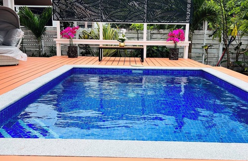 Bouvet Island House | EL-MARIA Villa … Cosy and relaxing 2 bedroom Villa with own private pool.